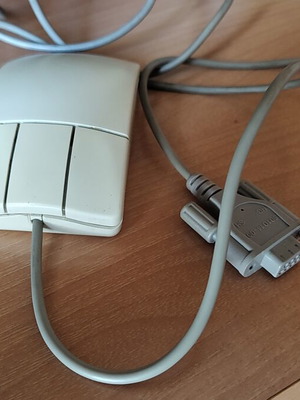 Logitech M-M30 vintage mouse used, serial