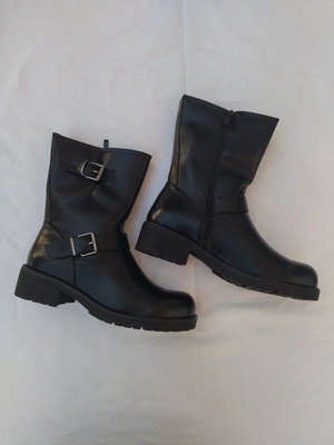 Biker boots M&M new, black with buckles and zipper