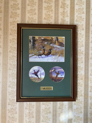 Decorative collection painting with pheasants in wooden frame like new