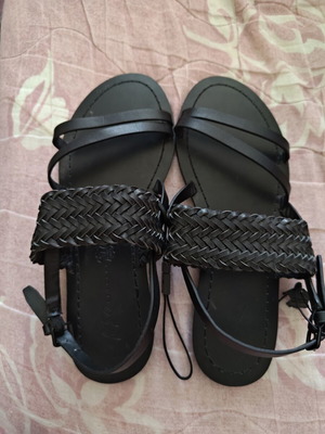 Castro leather sandals new, black, size 37