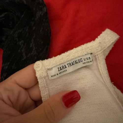 Zara cropped white top with black and white fringes at the bottom, like new