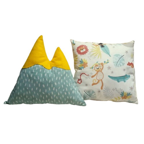 Set of 2 square with jungle and mountain animals (28 x 28 cm and 33 x 34 cm)