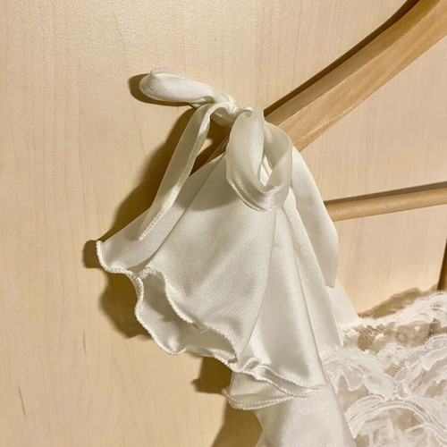 Sleep dress long satin Magic Bride white new with lace