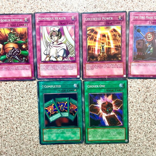 Yu-Gi-Oh! collection like new with rare and classic 130+ cards