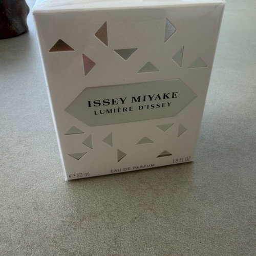Issey Miyake Lumière d’Issey Eau de Parfum 50ml new, sealed