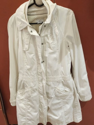 Armani Exchange trench coat like new, white, size M