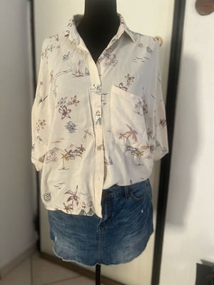Πουκάμισα Pull & Bear στυλ σαφάρι, large και X-Large, σαν καινούργια