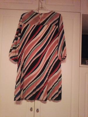 Women's dress new, multicolor, size L