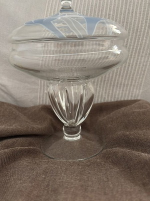 Fondantière like new with lid designs