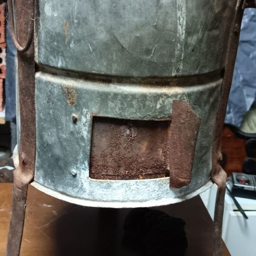 Foufou used 1950s collectible for collectors