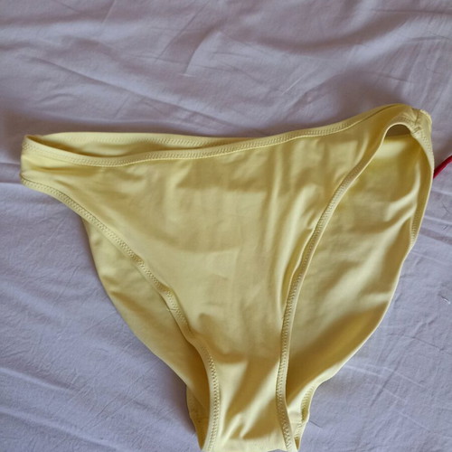 Swimsuits used, pack of 4, size L