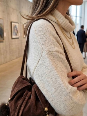 Suede shoulder bag with 4 genuine fur tassels new, brown