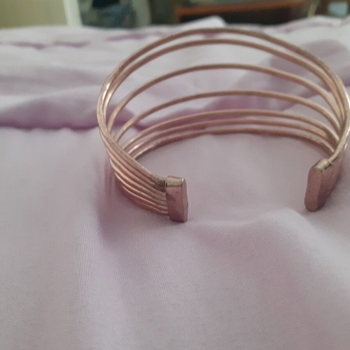 Bracelet in rose gold cuff like new