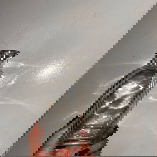 Βαζάκι τετράγωνο σαν καινούργιο, ιδανικό για μικρά λουλούδια