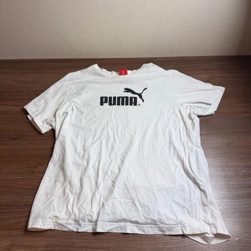 PUMA T-shirt white XL with classic front logo, like new