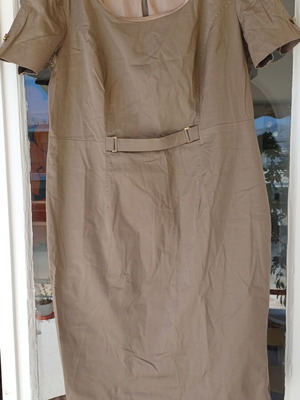 Bill Cost dress beige elastic cotton like new