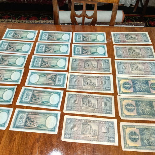 Prewar and Interwar Greek collectible banknotes collection