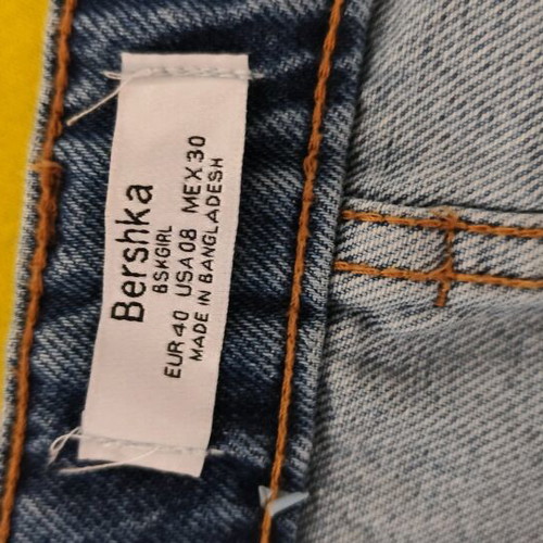 Bershka jean mini skirt with front buttons, 100% cotton, like new