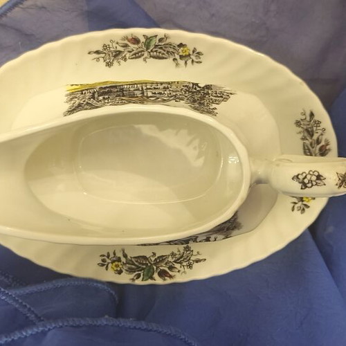 Vintage Yorkshire Staffordshire Ironstone Gravy Boat like new, made in England