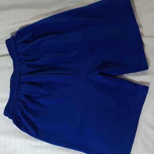 Women's athletic cargo bermuda shorts like new, blue