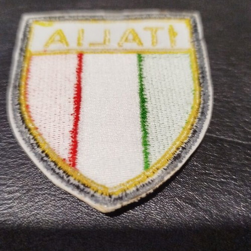Italia embroidered patch new with vibrant colors