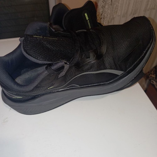 Puma Running Shoes Size 46 Like New, Black