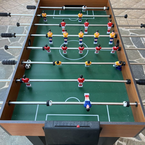 Foosball and billiards games like new