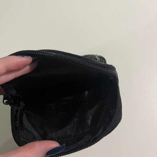 Black waist bag like new with 4 compartments