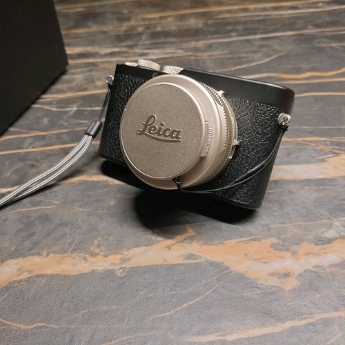 Leica D Lux 8 100 χρόνια limited edition σαν καινούργια