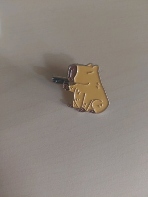 Capybara pin used, about 2.5 cm