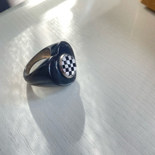 BlackCurrentPop ring new, black heart with checkerboard design