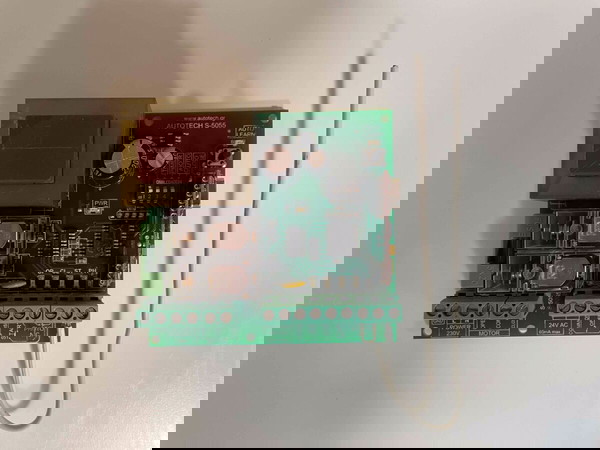 Πλακέτα Συρρόμενης Θύρας & Τηλεκοντρόλ
