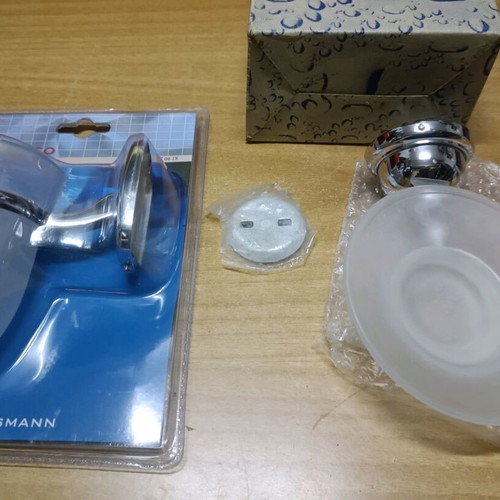 Bathroom accessories new with glass holders for toothbrushes and soap