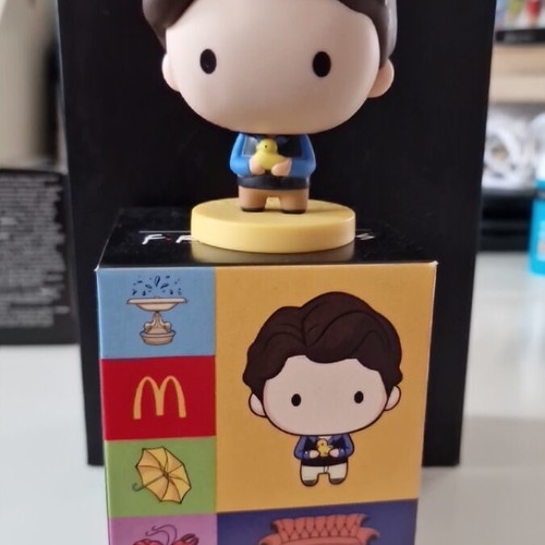 Friends Mini Figures new from McDonalds Rachel, Chandler, Phoebe