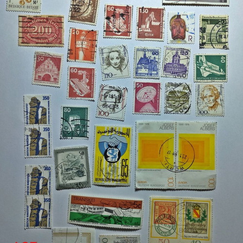 Lot G - 37 assorted stamps from Germany, Austria, Belgium, Tunisia, Iran