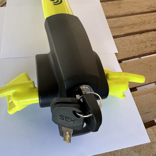 Steering Wheel Lock with Alarm new