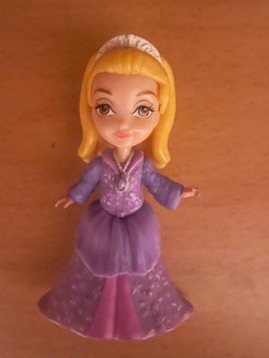 Amber figure used from Sofia the First series