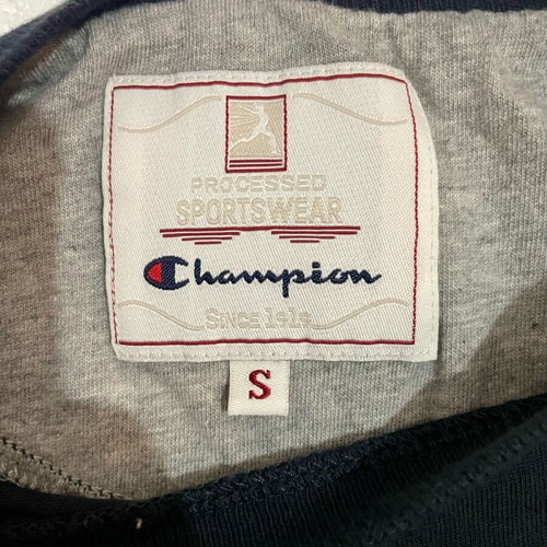 Champion long sleeve T-shirt like new, dark blue, size S