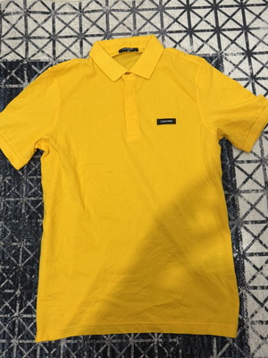 Calvin Klein Polo T-shirt like new, yellow, size L