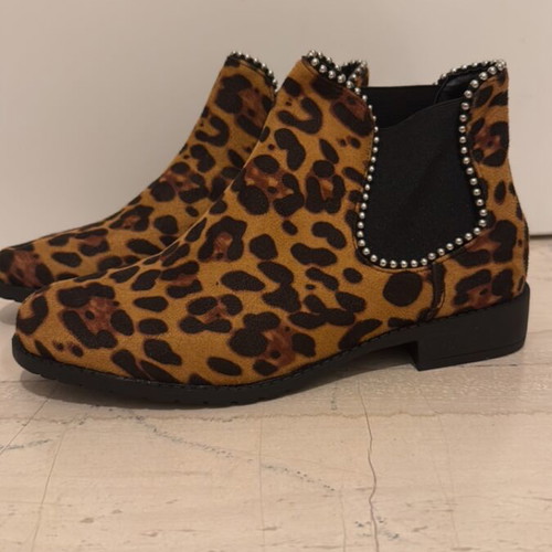 Ankle boots new, suede, lightweight with side elastic, size 38