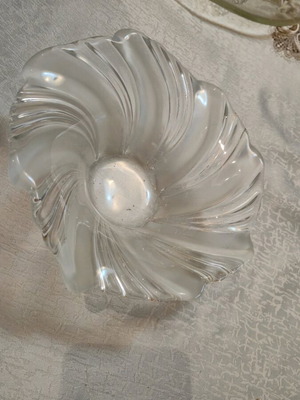 Glass bowl like new