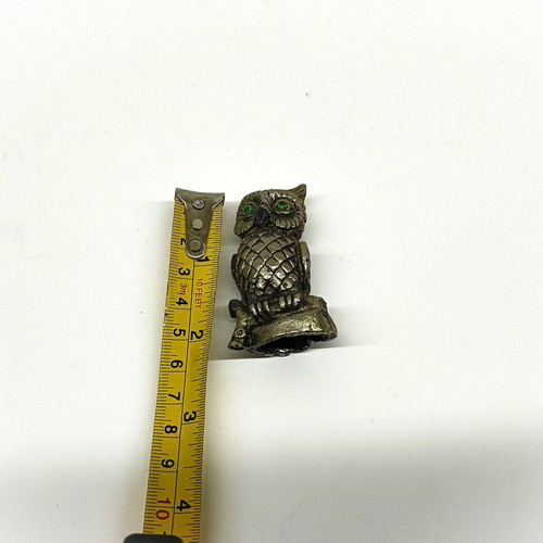 Set of 2 owl paperweights used, metal 5.5 cm