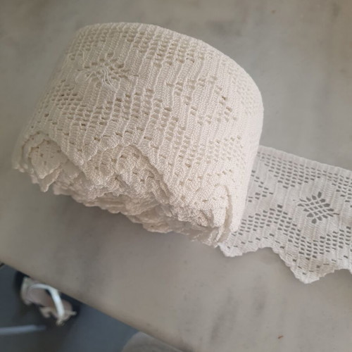 Kentia lace 13 meters new, 100% cotton