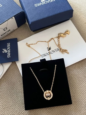 Swarovski Sparkling Dance Round 5284186 necklace new with box