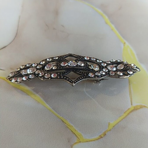 Women's brooch