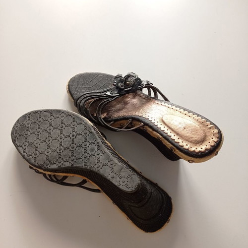 Women's mules shoes black with studs used, size 39