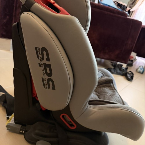 Kikkaboo Car Seat 9-36 kg like new