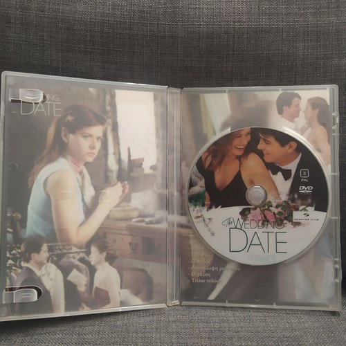 The Wedding Date DVD, comedy romantic with subtitles