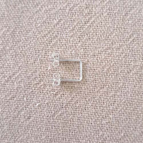 Minimal Geometric 925 Silver Earring for Two Consecutive Holes like new