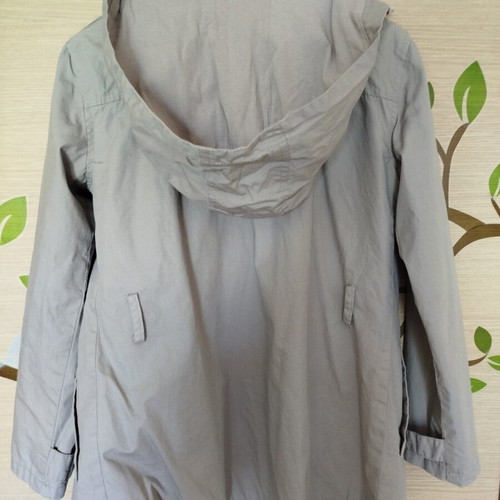 Orchestra trench coat for 12 years like new, grey